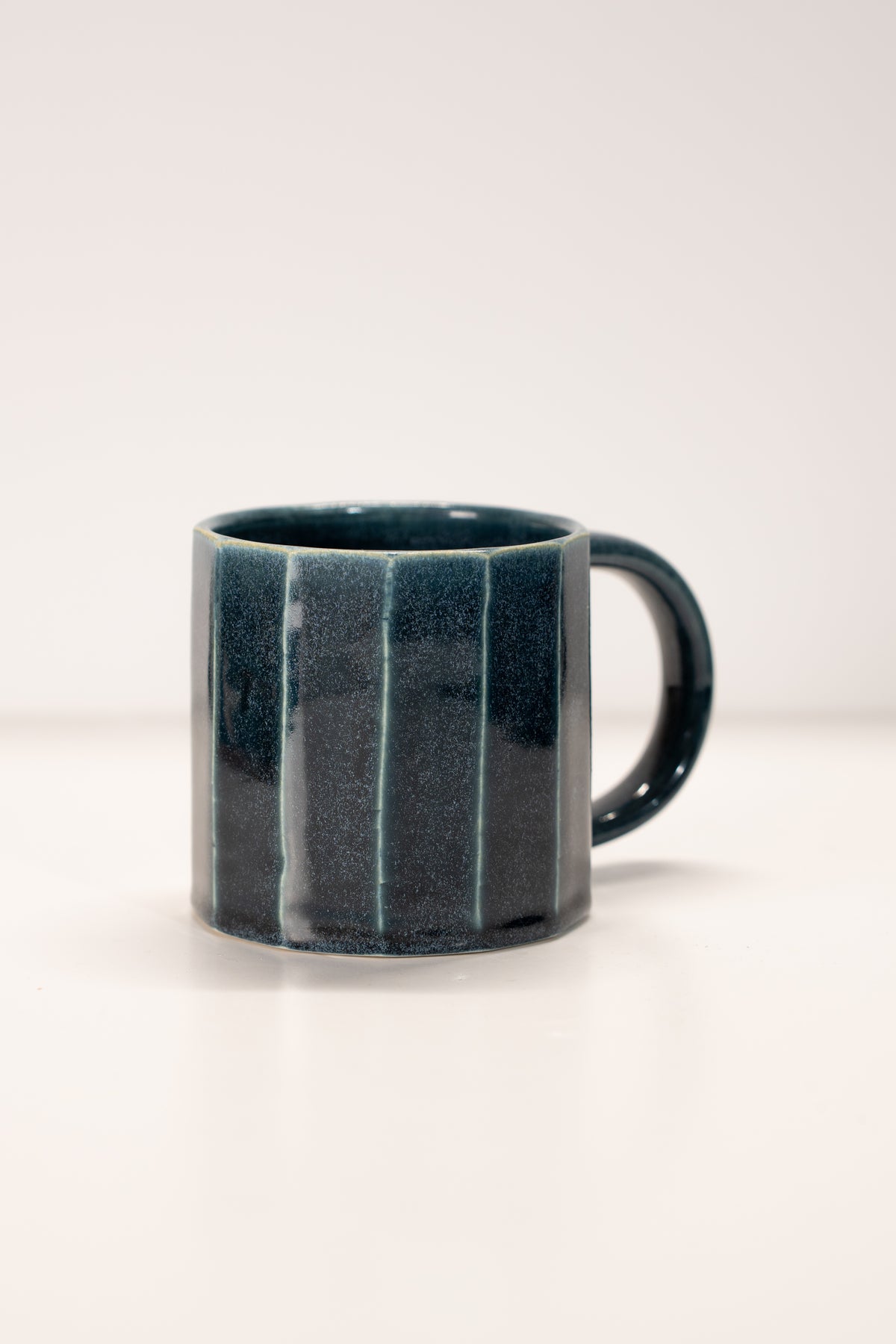 10oz Faceted Mug 2